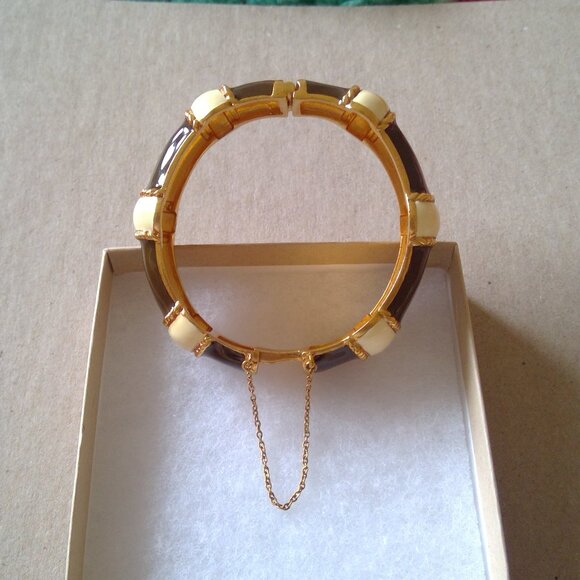 J Crew Factory Enamel Bracelet with Dainty Chain - Picture 9 of 12